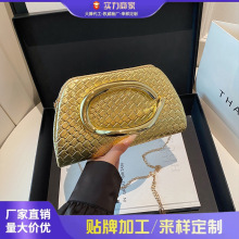 时尚晚宴包2025欧美新款时尚金属手腕包小香风菱格气质小包手机包