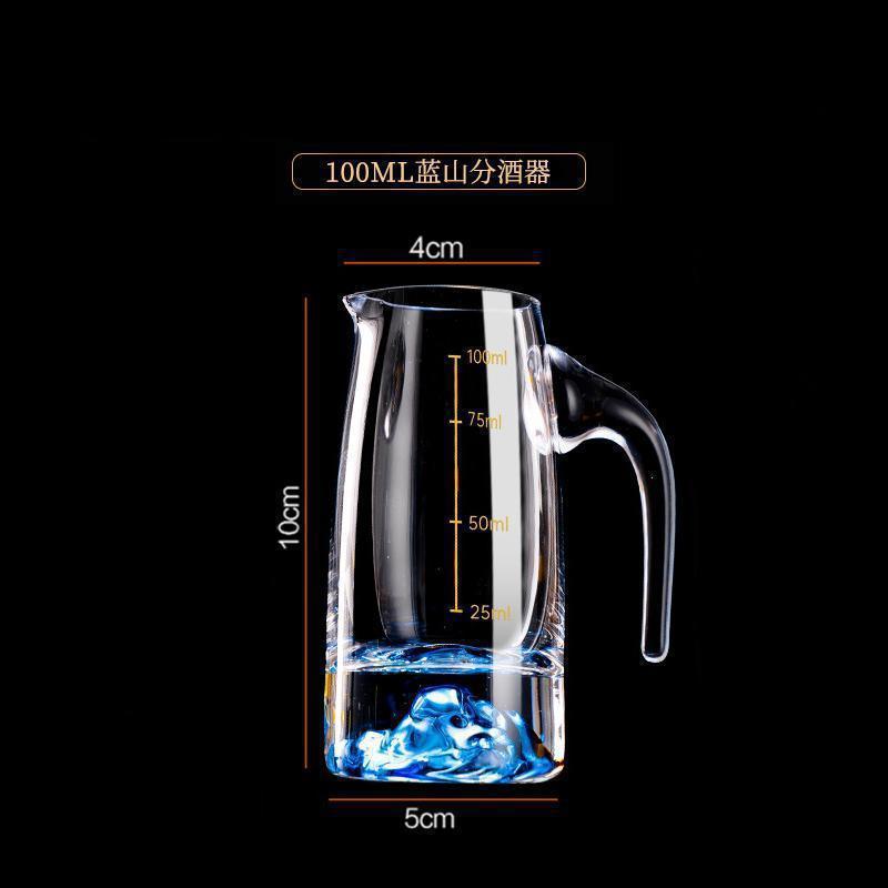 Dos dos tazas de vino chino de alta calidad conjunto de dispensador de vinos creativo casero Jinshan lámina de oro 100ml con la escala de vinos