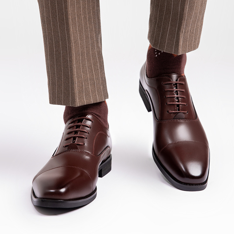 부스터 패드가있는 다크 브라운