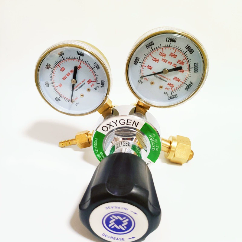 Прямые поставки на экспорт полностью медного цинкового покрытия Американский кислородный измеритель редуктора давления кислорода CGA540 Редукционный клапан давления ацетилена CGA300