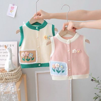 baby Cardigan girl sweater Vest Autumn 2023 new pattern Children Female baby Flower knitting Western style jacket