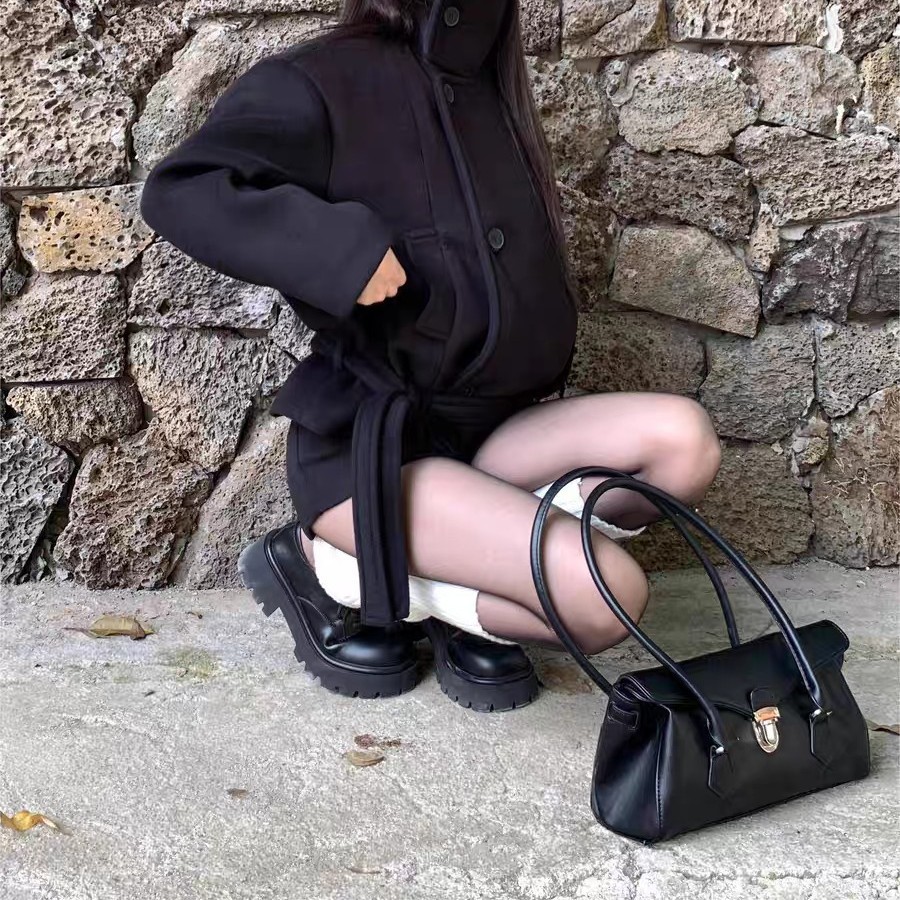 Niche Retro Motorcycle Baguette Bag Textured Single Shoulder Underarm Bag Minimalist Tote Vintage Bag For Women - Thumbnail 4