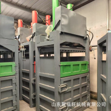 �VȪˮ����ƿ����C ����Ͱ�������������s�C �U�F��X�Ͻ������C