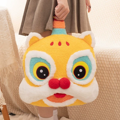 Doll Ornaments Living Room Sofa – Oyuncaq yastıqlar - lion-awakening-yellow-42cm450g