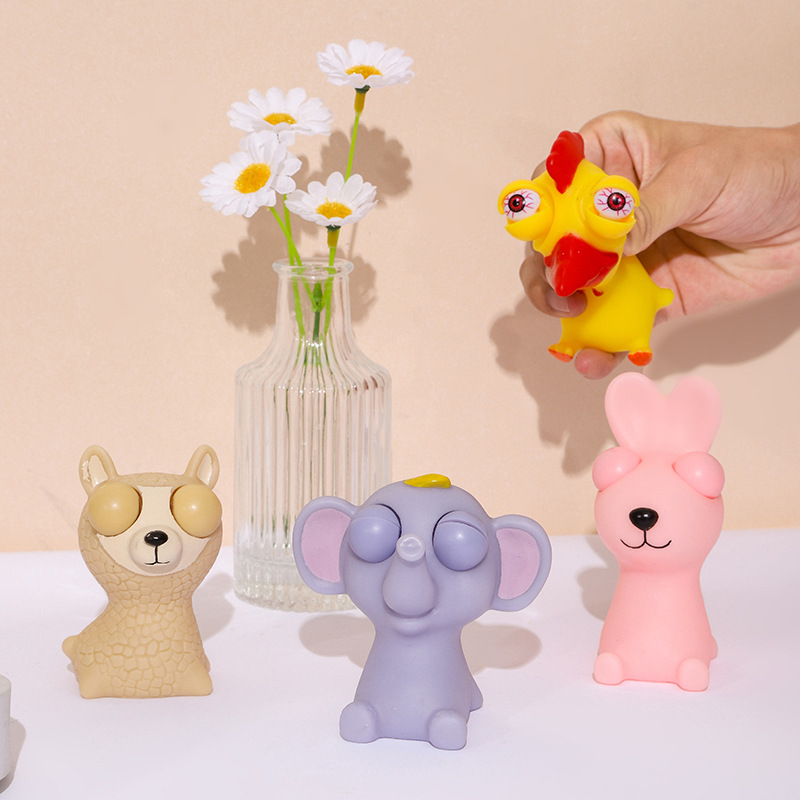 Squinting 코끼리, 양, 토끼, 치킨 믹스