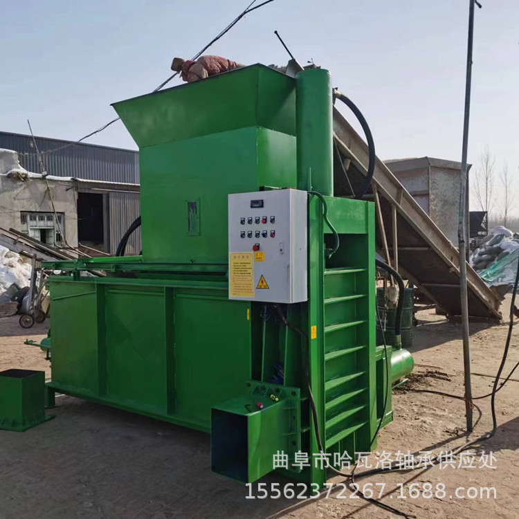 卧式蒜皮打包装袋机 干草饲料套袋打包机 三缸黄储秸秆打包机