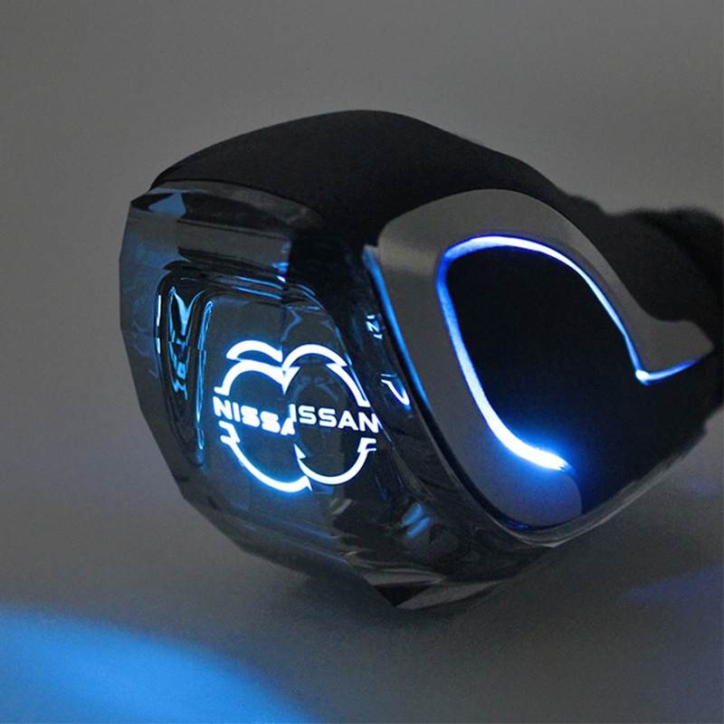Adecuado para Nissan qijun xiaoke loulan Tuda Tule Teana cristal engranaje manija modificación con luz luminosa palanca