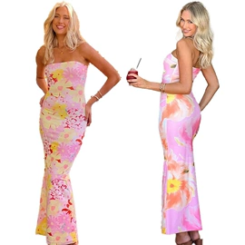 连衣裙;时尚休闲套装;女式T恤