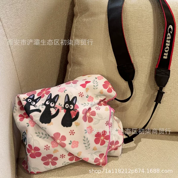 Self-Adhesive Magic Cloth, Self-Adhesive Fabric, Multi-Purpose Adhesive Cloth for Cosmetics Storage, Anti-Scratch Computer Camera Digital Lens Bag