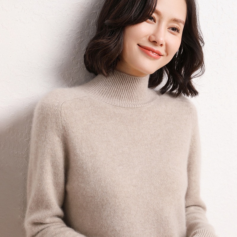 秋冬半高领羊绒衫女山羊绒毛衣短款加厚宽松套头针织打底衫