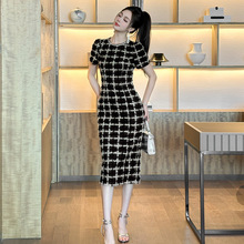 2025夏季新款女装法式小香风圆领撞色黑白格纹修身连衣裙41042