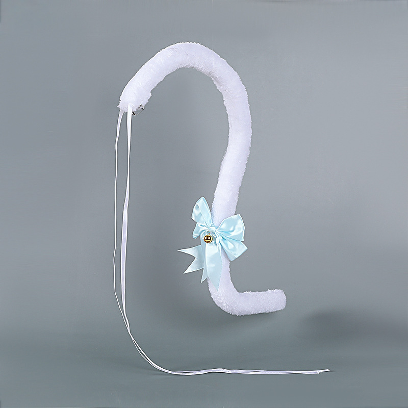 긴 꼬리 흰색 + 하늘색