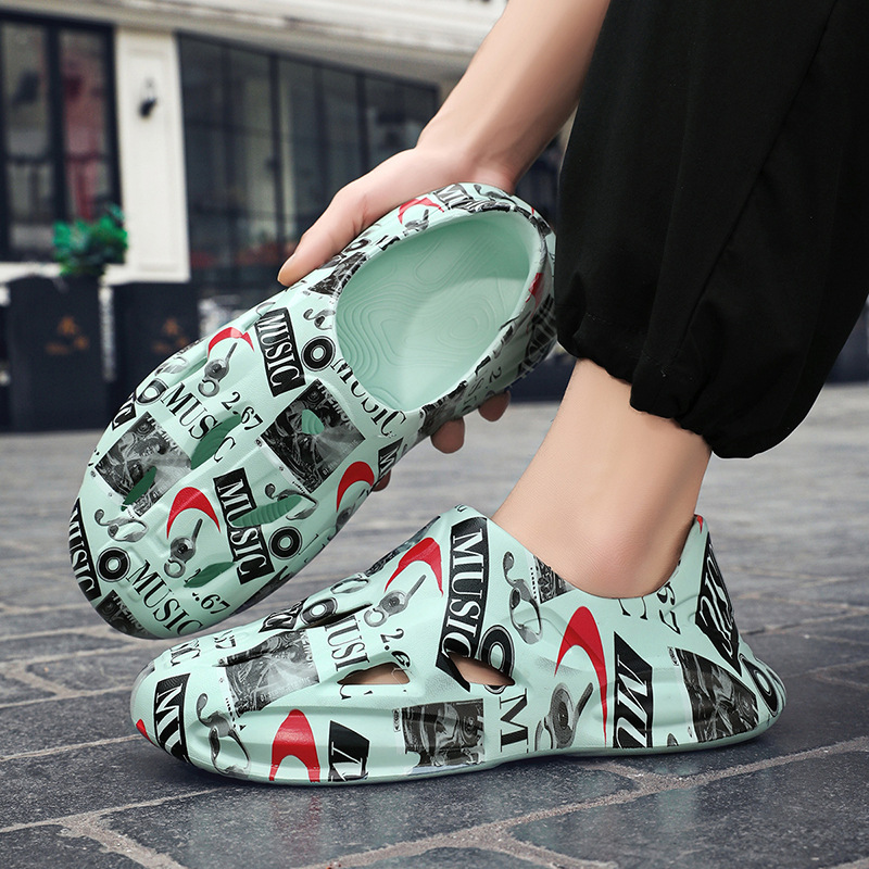 Zapatos con agujeros de coco, sandalias de graffiti para hombres y mujeres, ropa exterior EVA, suela gruesa, zapatos de mierda, zapatos de playa, sandalias para hombres