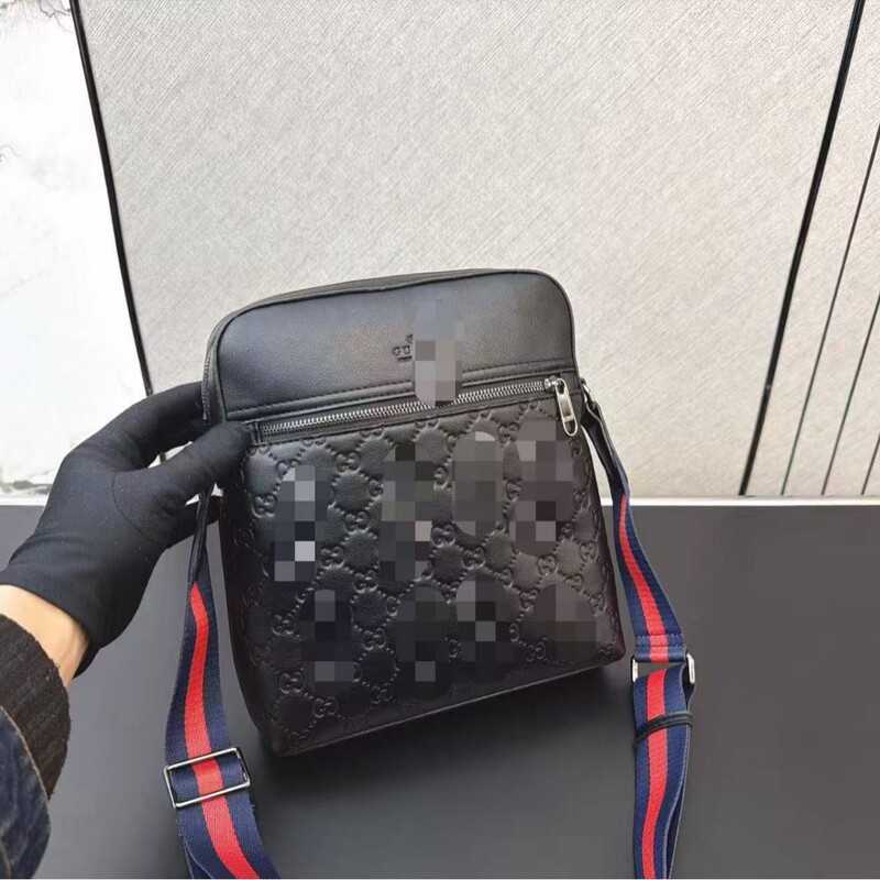 Gucci Double Zipper Waist Bag Single Shoulder Crossbody Bag Chest Bag 78777 Retro Crossbody Bag Versatile New Style Monogram