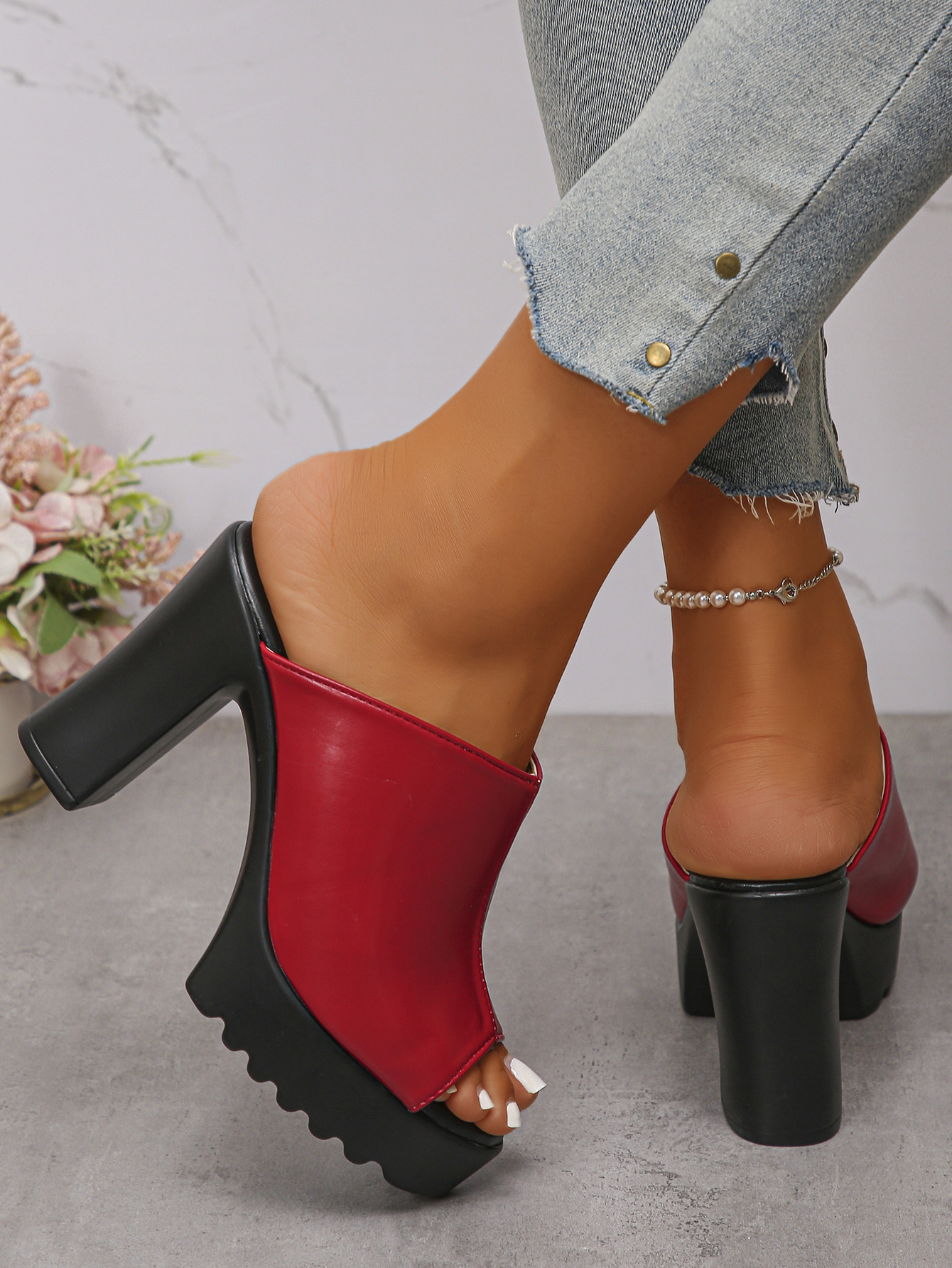 Summer New plus Size Peep Toe High Heels Women's European American Style Fashionable Chunky Heel Sandals PU Material_vogvips.com