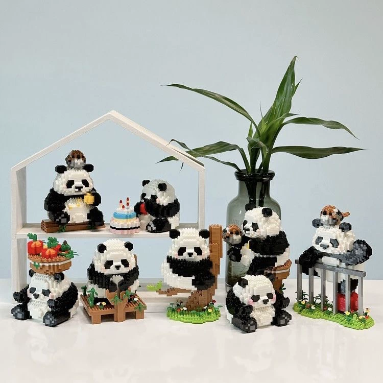 Панды конструктор наборы (Лего) — assorted panda models, 156–1782 деталей, цветная коробка