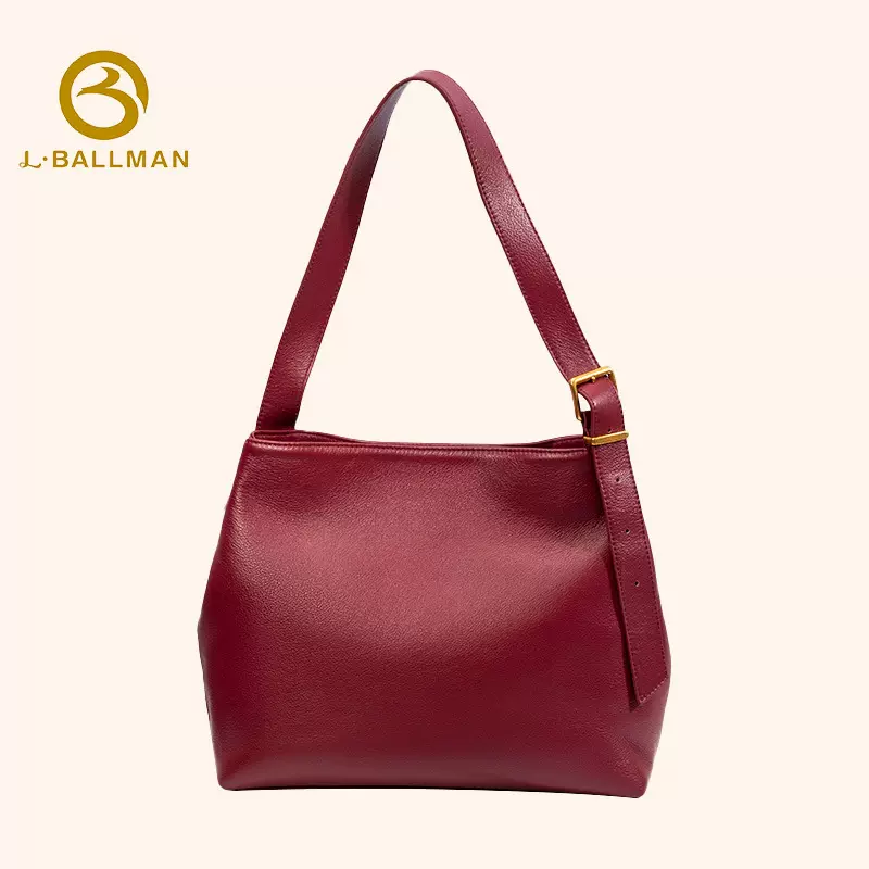 球匠真皮女包跨境批发2025新款时尚百搭斜挎包女士通勤简约单肩包