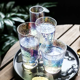 玻璃杯;酒杯;盘