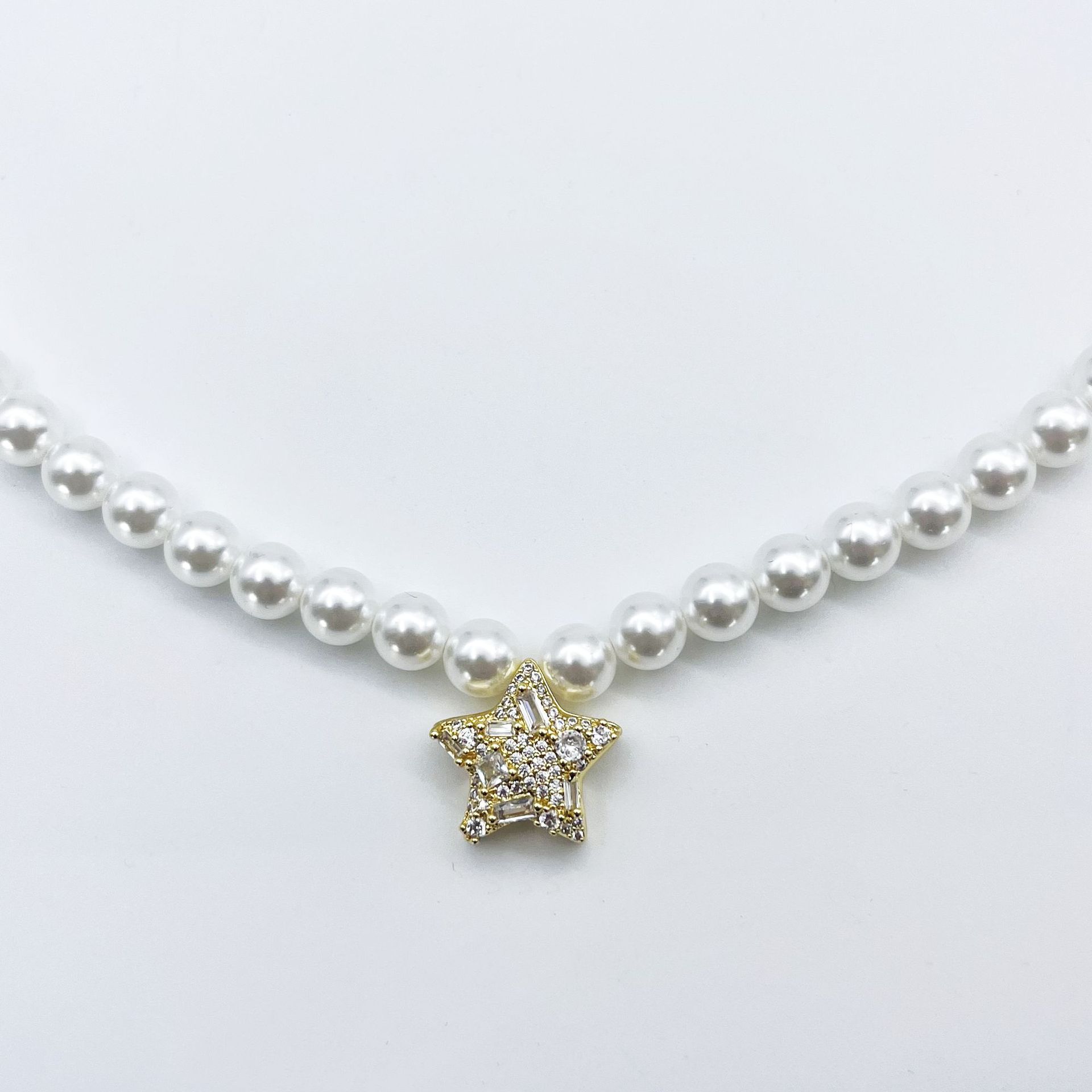 Women's Gender Imitation Pearl Copper Elegant Star Heart Shape Pendant Necklace