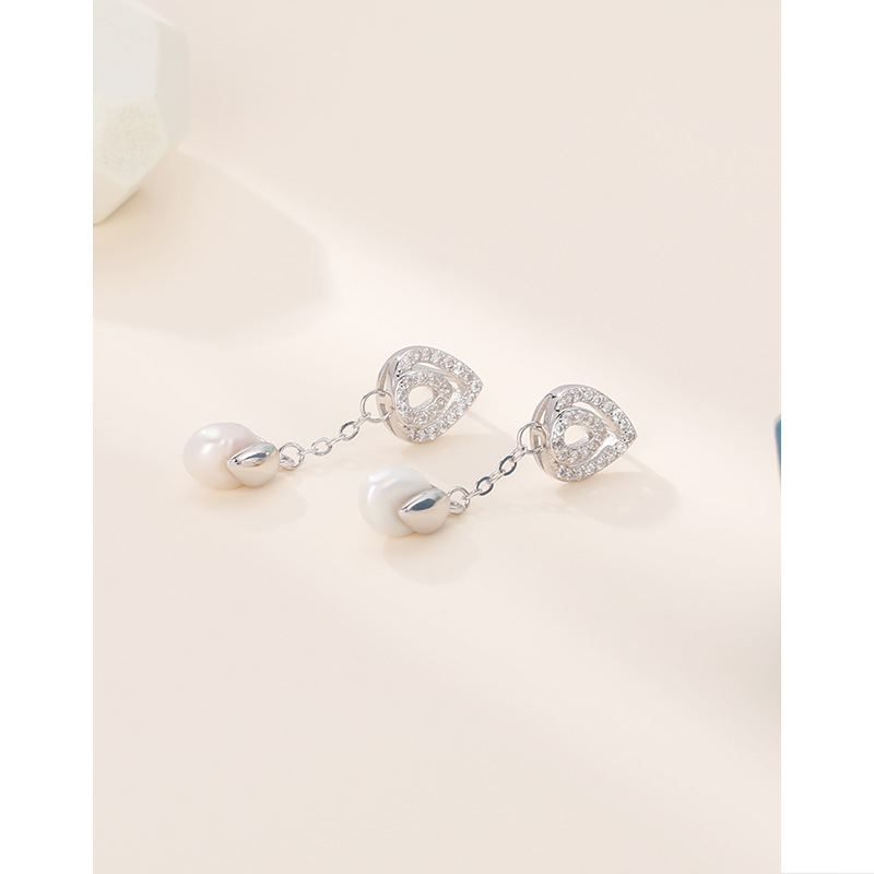 S925 plata esterlina pendientes de perlas de agua dulce pendientes de moda simple Corea del Sur elegante diamante incrustado pendientes largos pendientes de las niñas