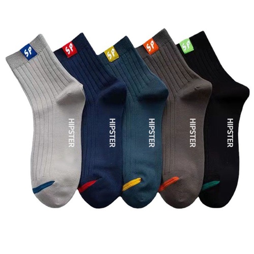 Men's versatile crew socks suitable for all seasons, with added thickness for warmth, perfect for autumn and winter. Great for spring and autumn too, featuring letter SP sports socks for comfort.