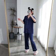 ���Q�羳�ļ��¿���z�����ѝ�ɼ���Ů����z˯�¼Ҿӷ����b