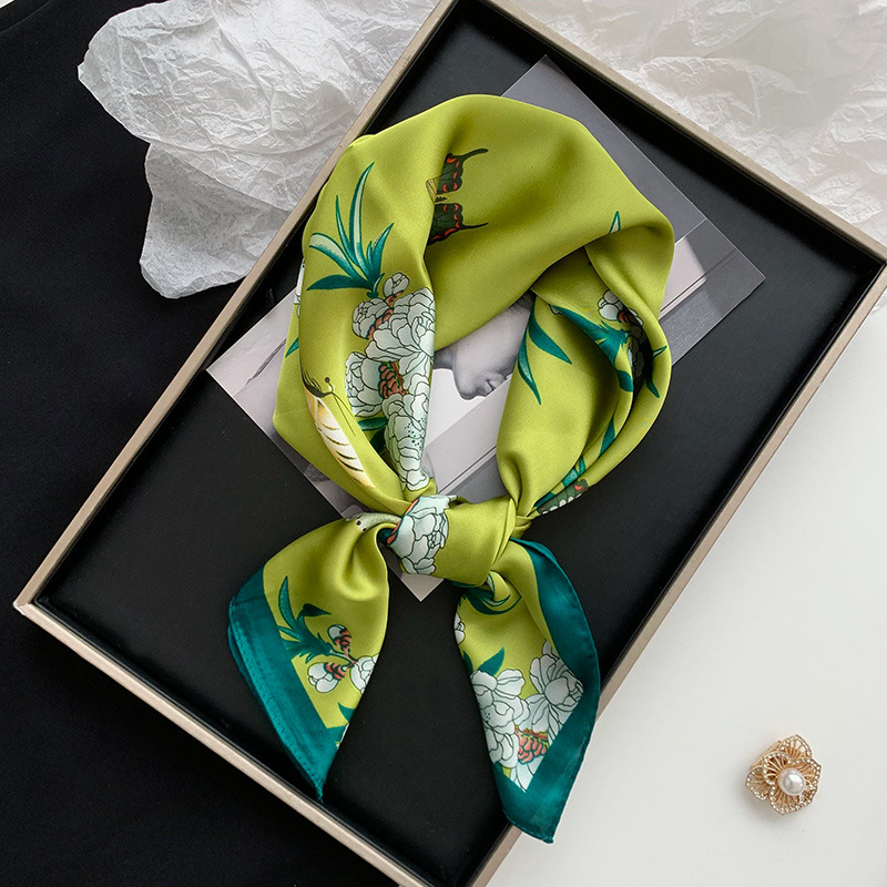 Bufanda de seda, bufanda cuadrada, sentido avanzado, nueva bufanda de seda de simulación, chal estampado, bufanda decorativa de todo fósforo, pañuelo en la cabeza, cinturón para el cabello, cabello atado