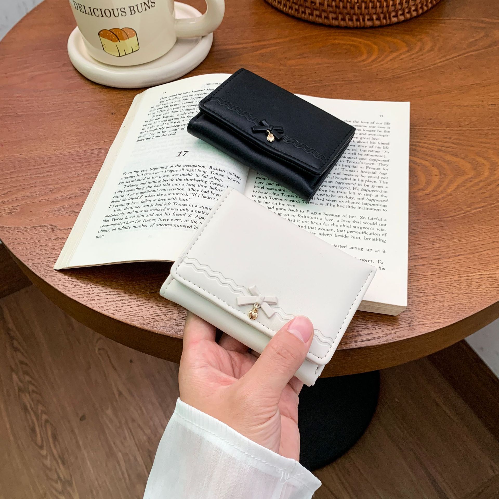 2026 New Model Women's Wallet, High-End Short Wallet for Students, Trendy Women's Wallet, Clutch Wallet