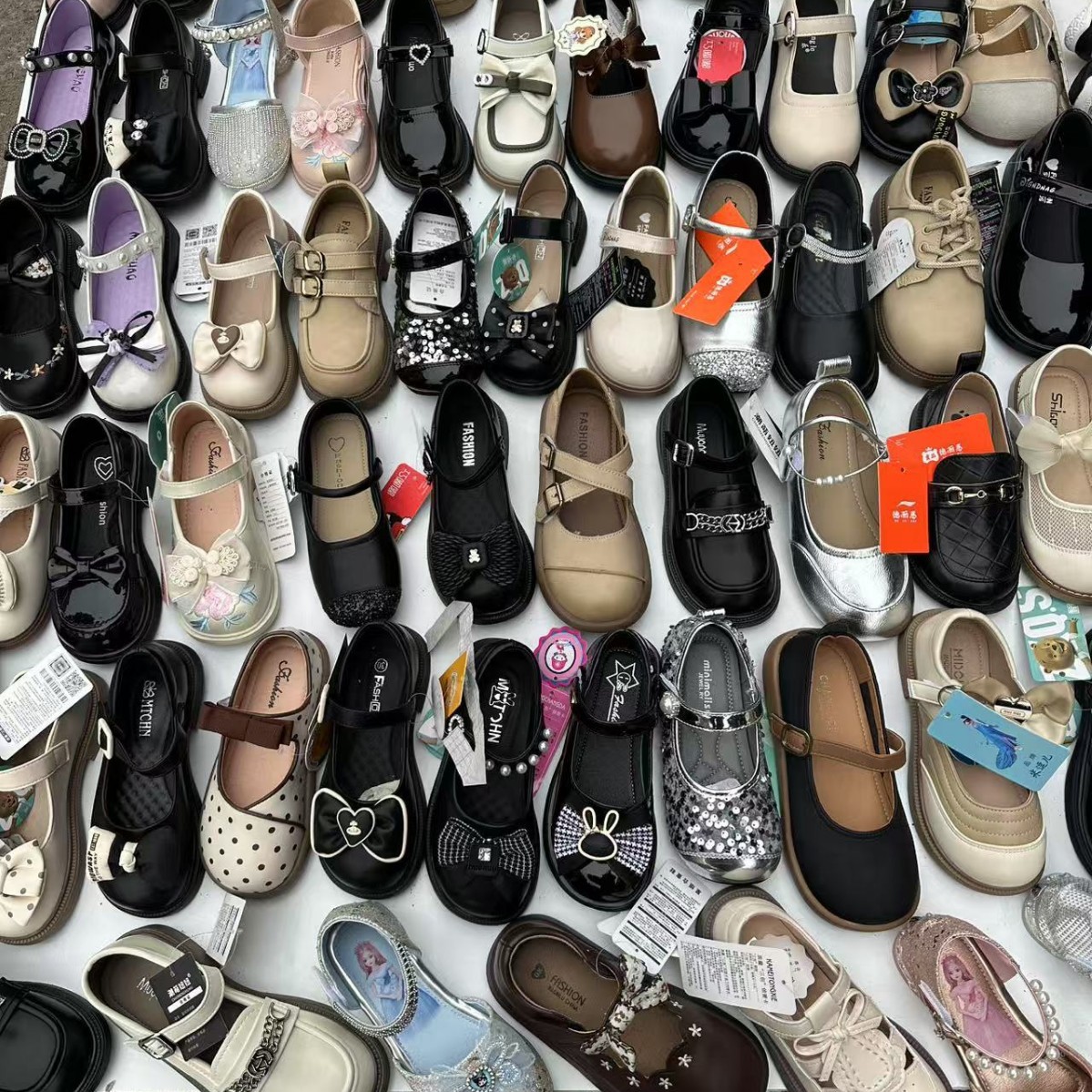 2025 Spring and Autumn Girl Princess Foreign Trade Miscellaneous Bow Performance Leather Shoes