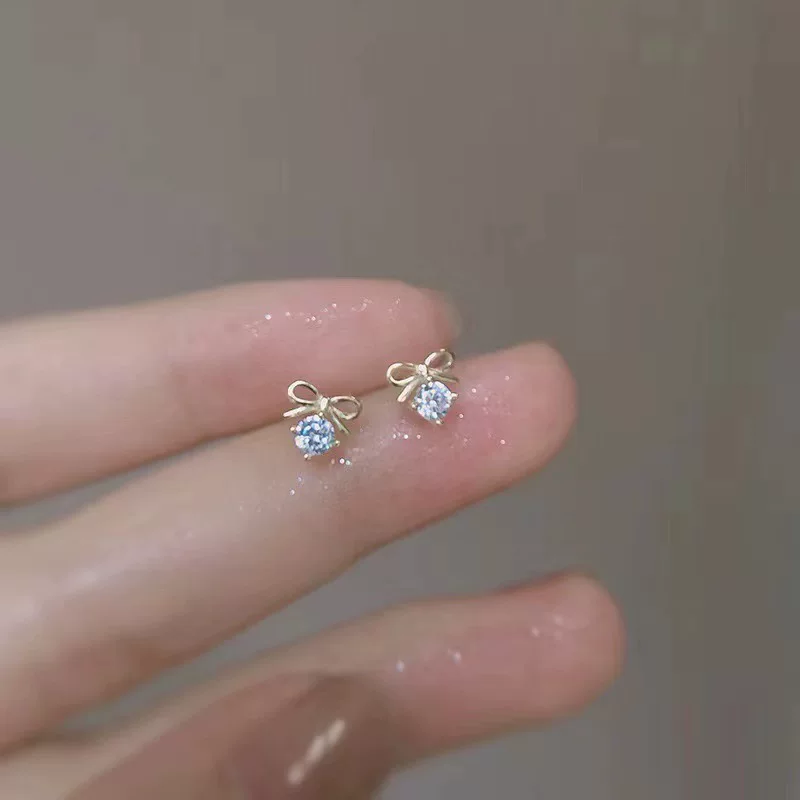 Милые серёжки с з `(truncated)`