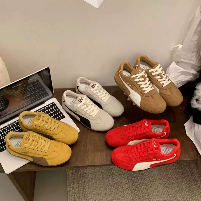 2025 весна-лето новые женские повседневные туфли на плоской подошве с эффектом увеличения роста, универсальные красные кроссовки из сетки