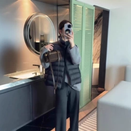 其他短外套;羽绒服;女式马甲