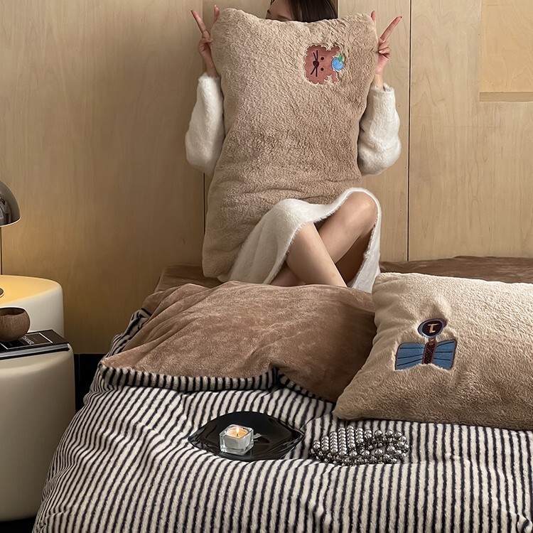 Designer ~ double-sided milk velvet imitation rabbit plush four-piece three-dimensional towel embroidery cute warm winter bedding