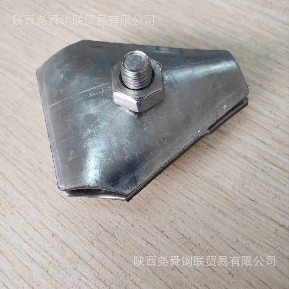 西安镀锌圆钢 西安避雷支架 陕西镀锌扁钢 避雷夹具陕西尧舜钢联