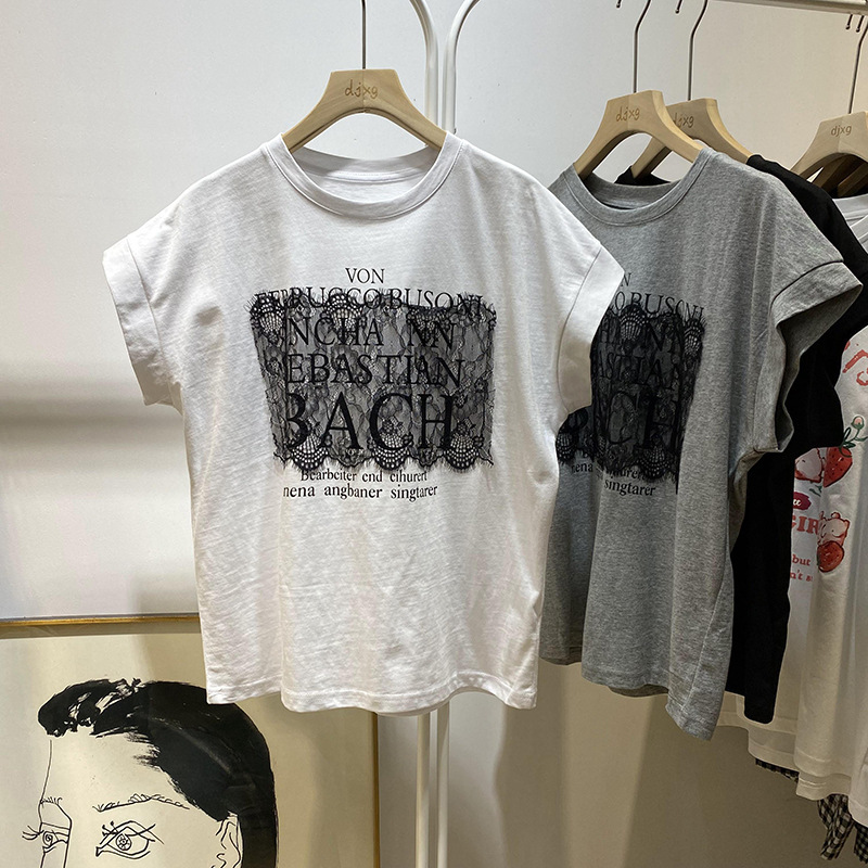 European Station Short-Sleeved T-Shirt for Women in Summer, Loose and Beautiful, Heavy Design, Unique High-End Lace Top for Women in Summer