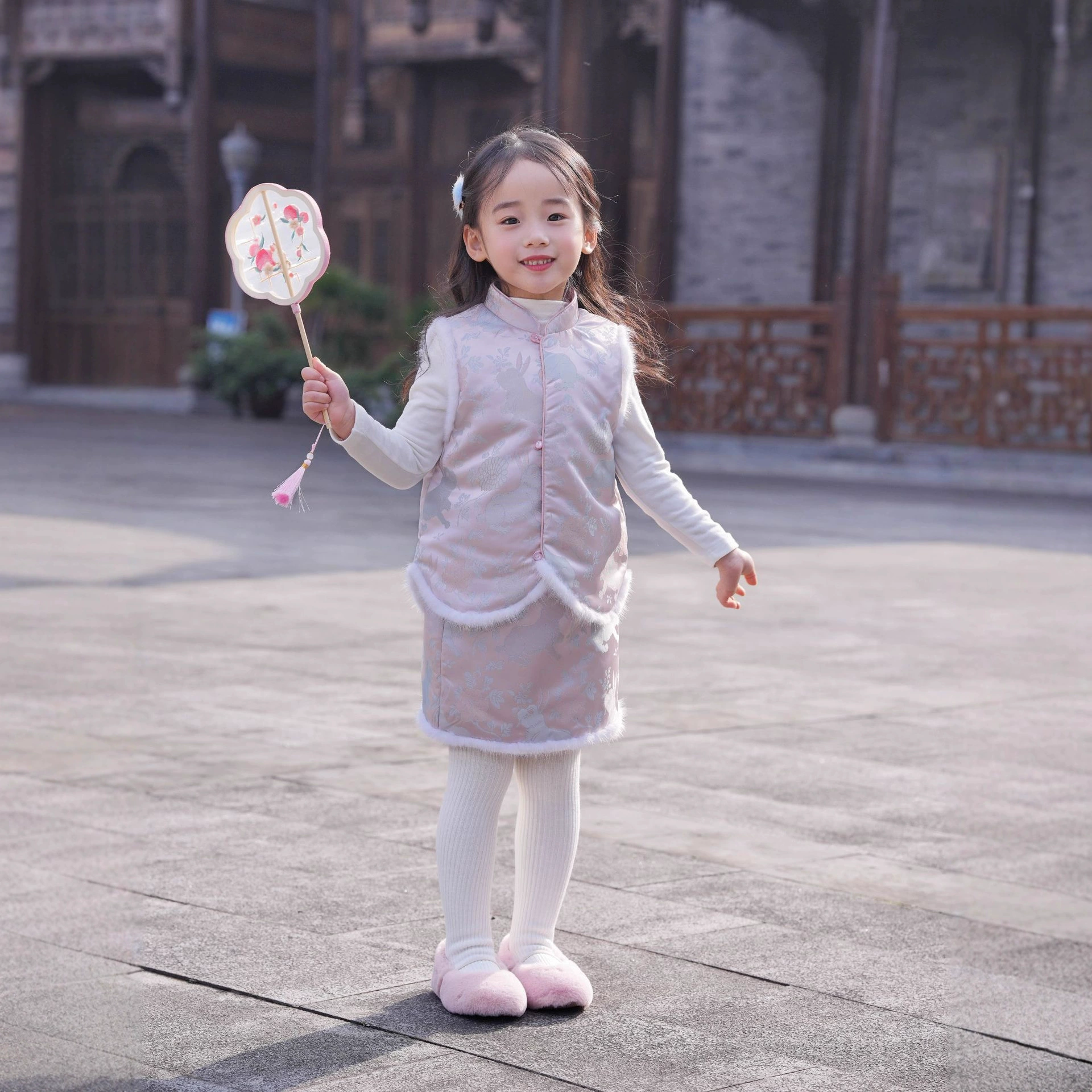 Гуй Ву баллада для девочек осенью и зимой новый жилет утолщенный теплый жилет