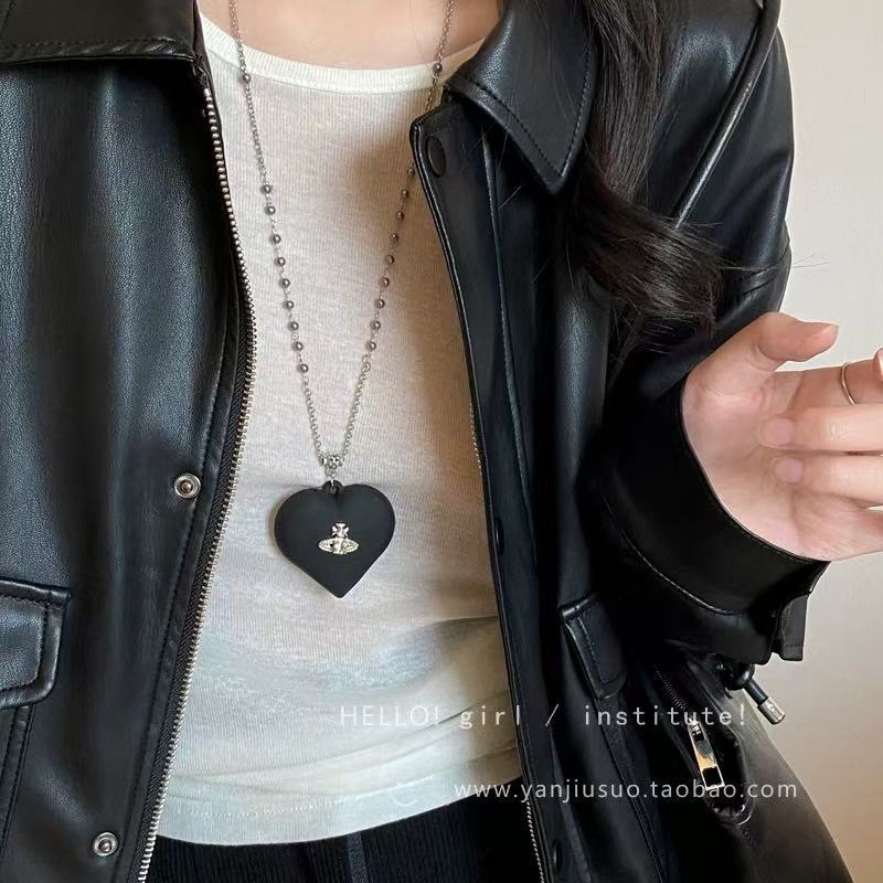 69#Planet love necklace