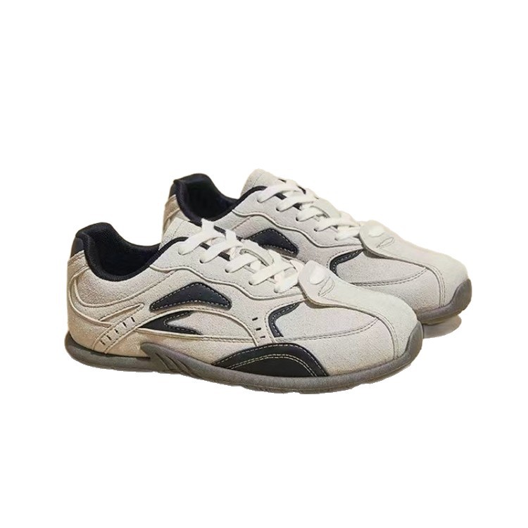 2026 primavera y otoño nuevos zapatos anti-deslizante con suela gruesa, zapatos deportivos ociosos de mujer con suela de durian