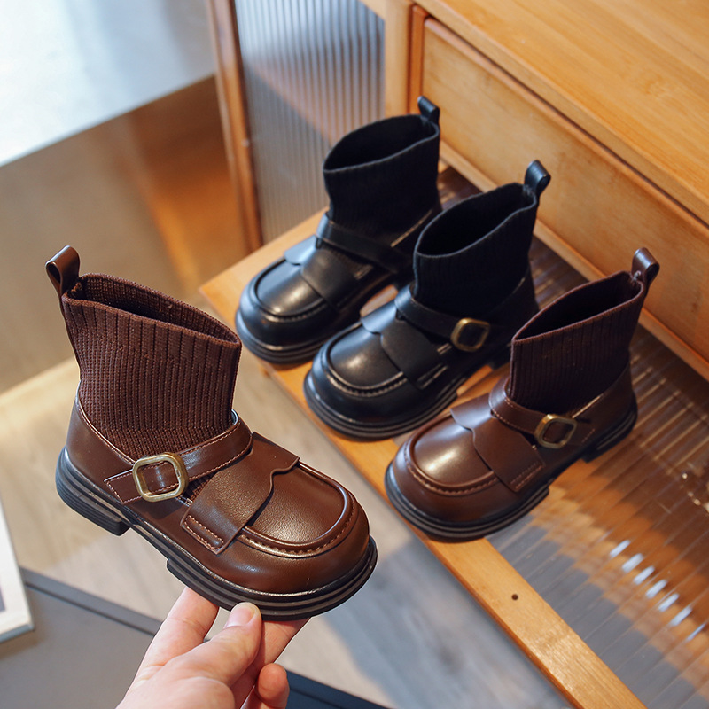 Nouvelles chaussettes tricotées d'hiver pour petites filles Bottines à semelles souples Bottines noires en cuir pour bébé pour enfants_voghion.com