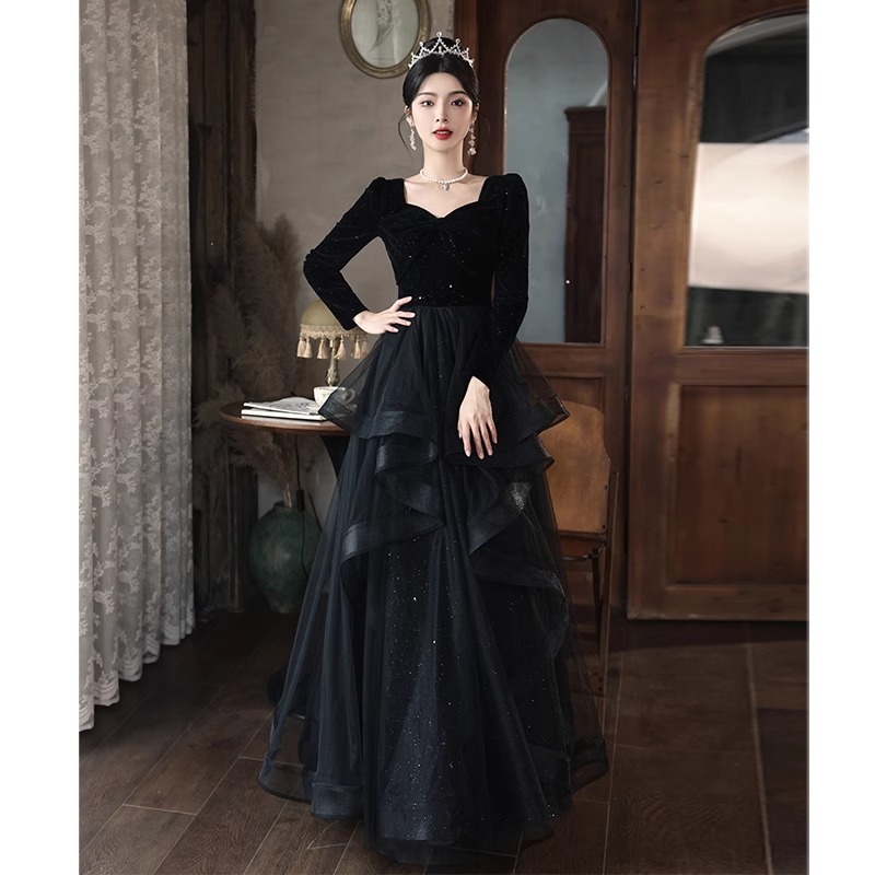 Black Evening Dress 2026 New Style Banquet Long-Sleeved French Light Luxury Niche High-End Velvet Dress for Hostess