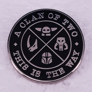 Mandalorian Clan Brooch Badge Science Fiction Novel and Film Merchandise
