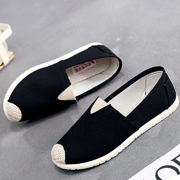 Pure black canvas