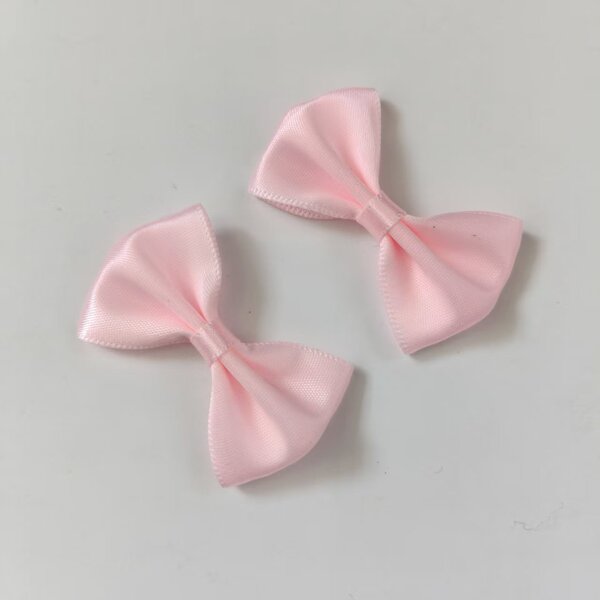 Solid color bow tie with bow
