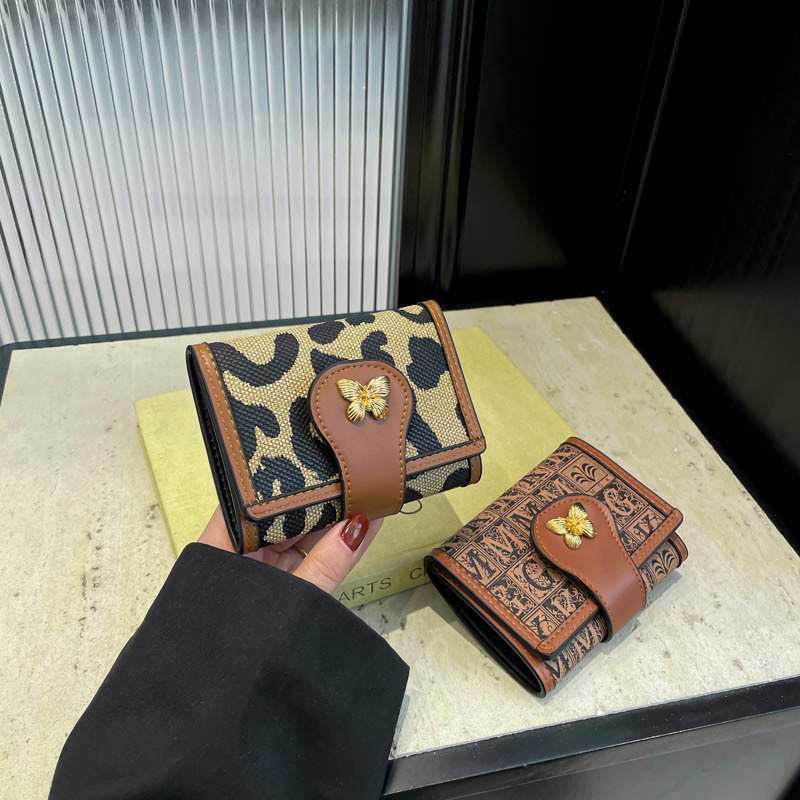 2025 New Korean Style Niche Leopard Print Wallet Multi-Card Slot Short Wallet High-End Butterfly Wallet 70% off Card Holder