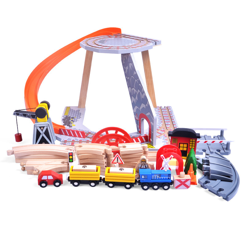 Modelo de madera de la vía del tren espiral de Thomas DE LOS NIÑOS 1-3 años bebé montado venta al por mayor transfronteriza