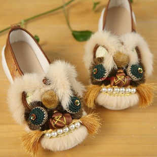 ԭ�����ֹ�ǧ�ӵ׷��zŮ��Ь��Ь�ϻ��^ЬŮЬ�����L���m�ٴ��