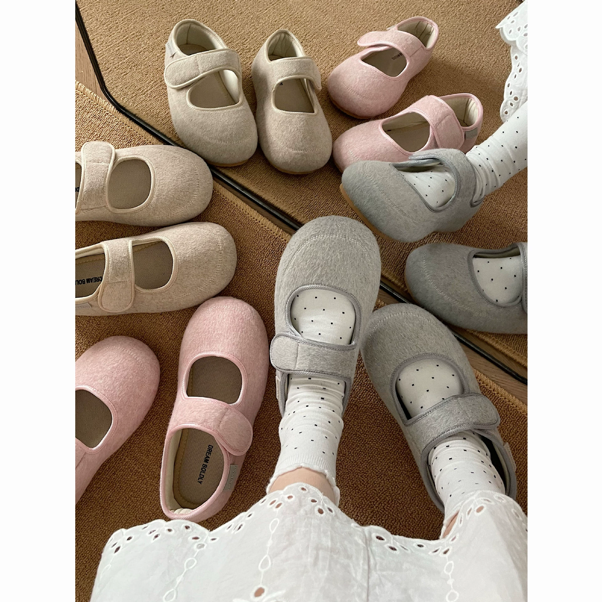 Jinmi ретро мелкий рот плоские туфли Мэри Джейн женские 2024 новые осенние и зимние маленькие ароматы мягкие туфли Birken женские