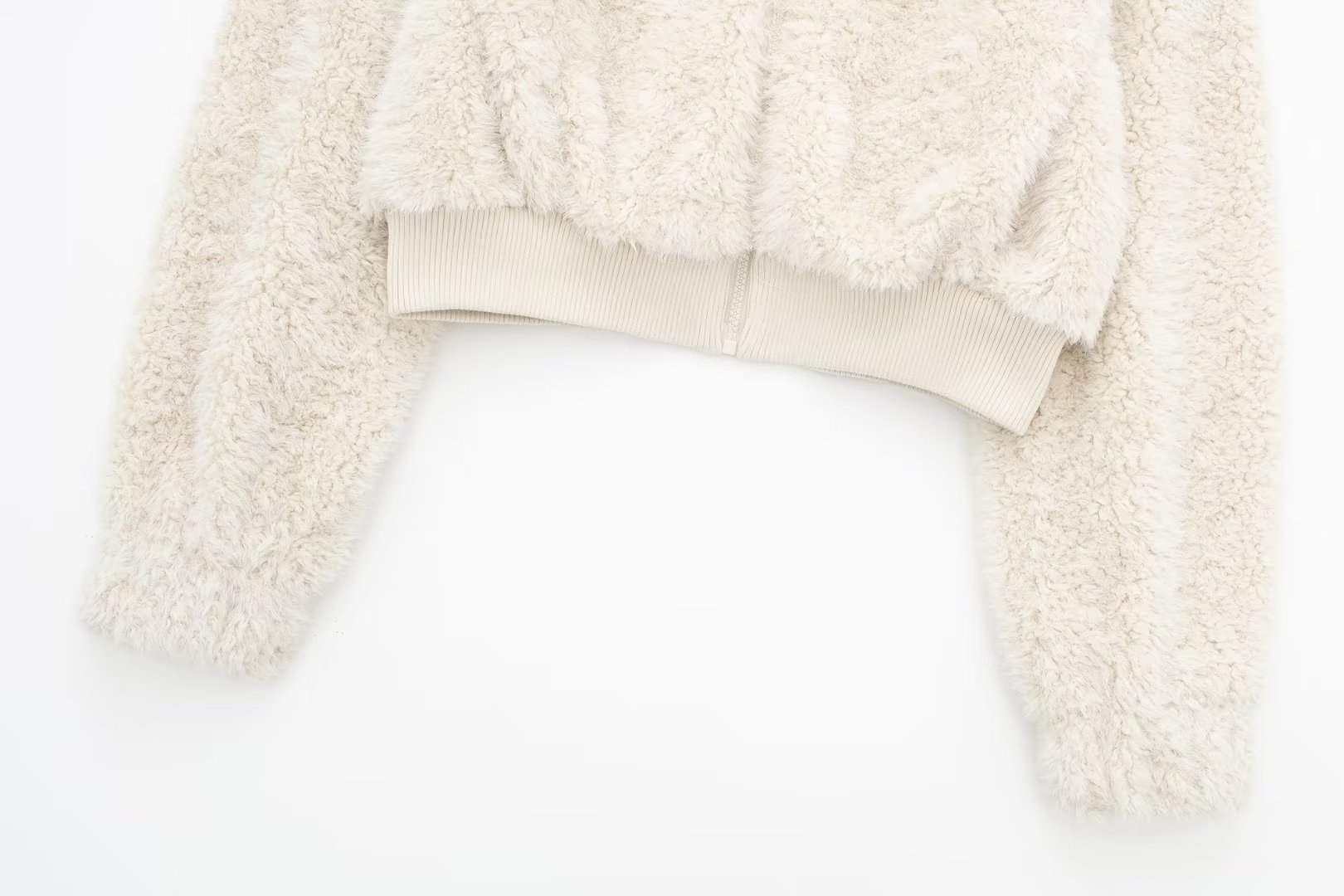 Women's clothing 2023 autumn new artificial fur effect short jacket_voghion.com