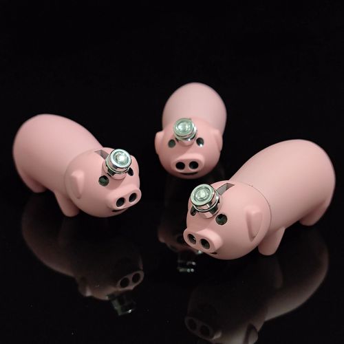 Piggy lighter inflatable double open flame pig lighter internet celebrity cartoon cute creative personality unique manufacturer