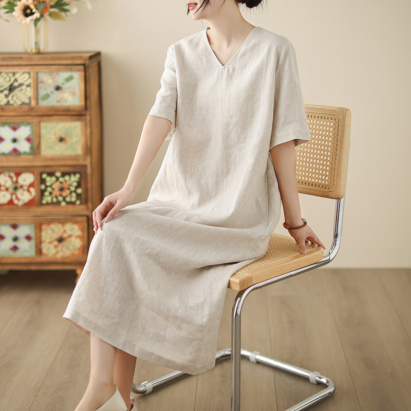 2025 Spring and Summer New Cotton and Linen Elegant V Neck Loose Slimming Look Versatile Work Clothing Dress Plus Size Robe Casual Women